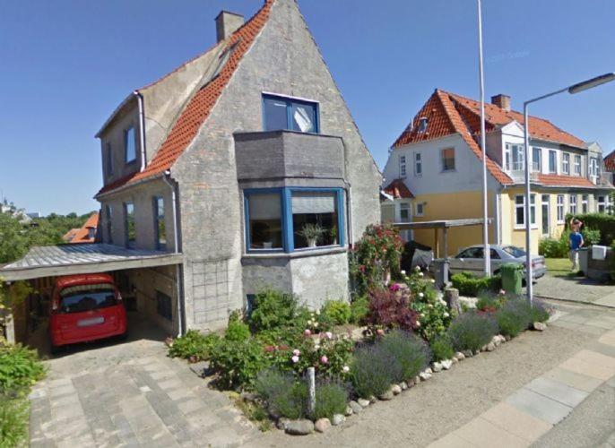 Villalejlighed I Bronshoj *